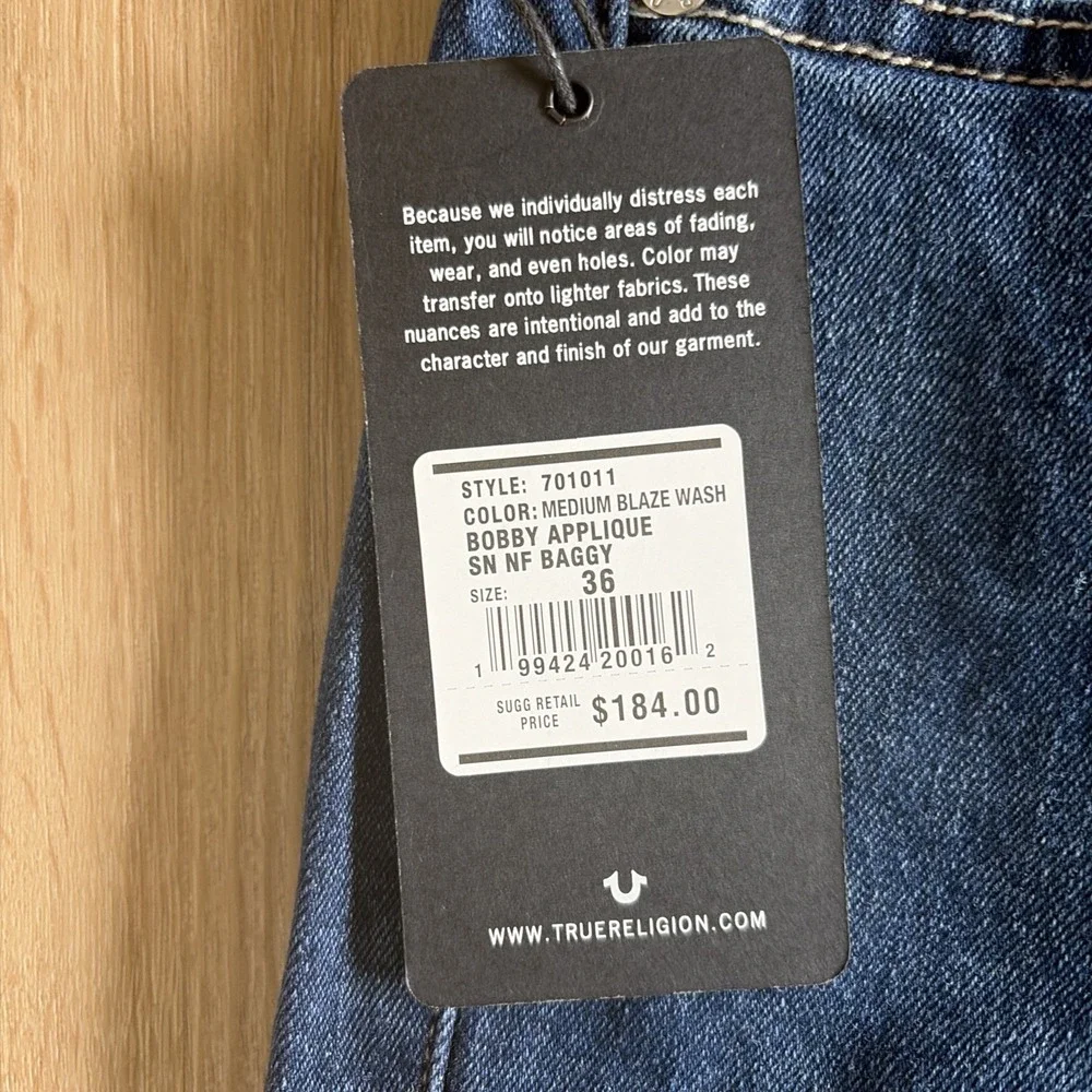 True Religion Bobby Applique Relaxed Baggy Jeans Size 36 Medium Blaze Wash NWT